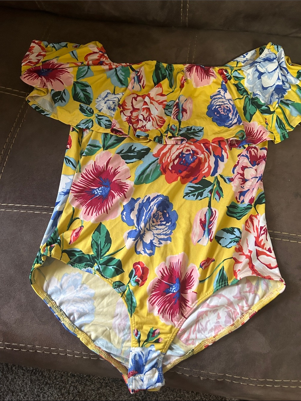 Impulsive Women's Yellow Floral bodysuit - Medium